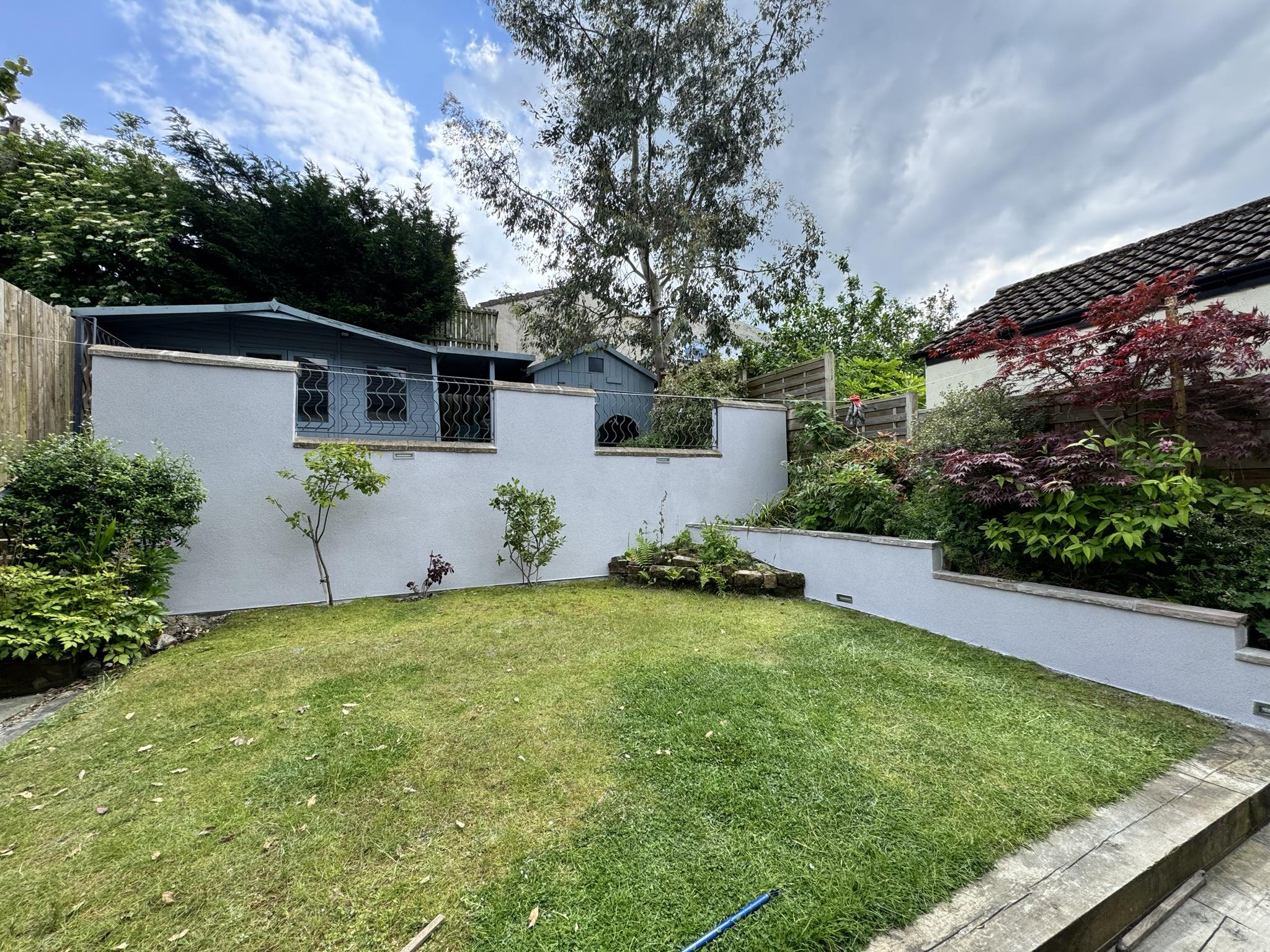 Garden Wall Rendering in Guiseley - Yorkshire Rendering Solutions ...